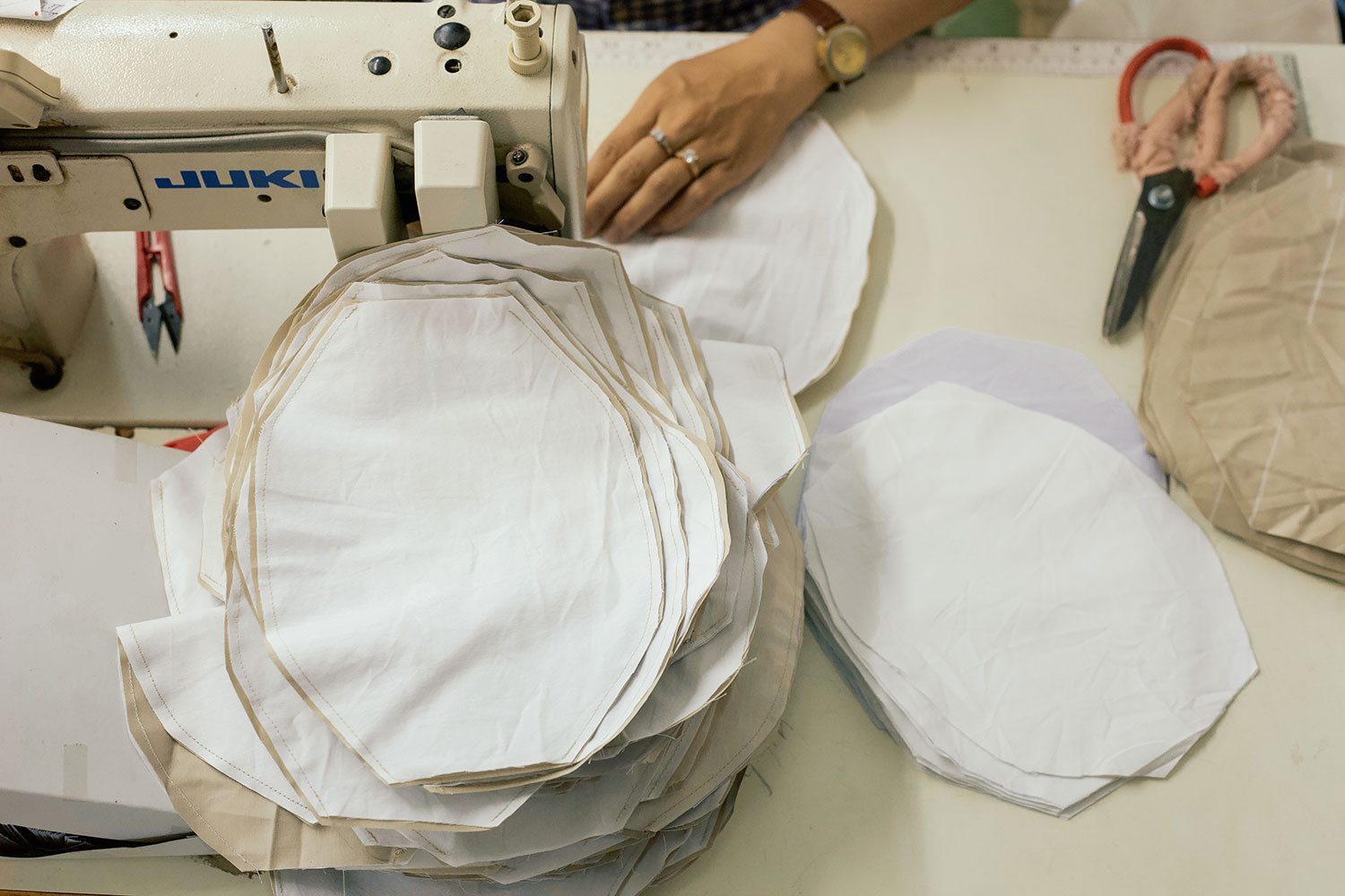 CHẾ TÁC THỦ CÔNG: XU HƯỚNG GIÚP THỜI TRANG VIỆT NAM PHÁT TRIỂN HẬU ĐẠI DỊCH 2021